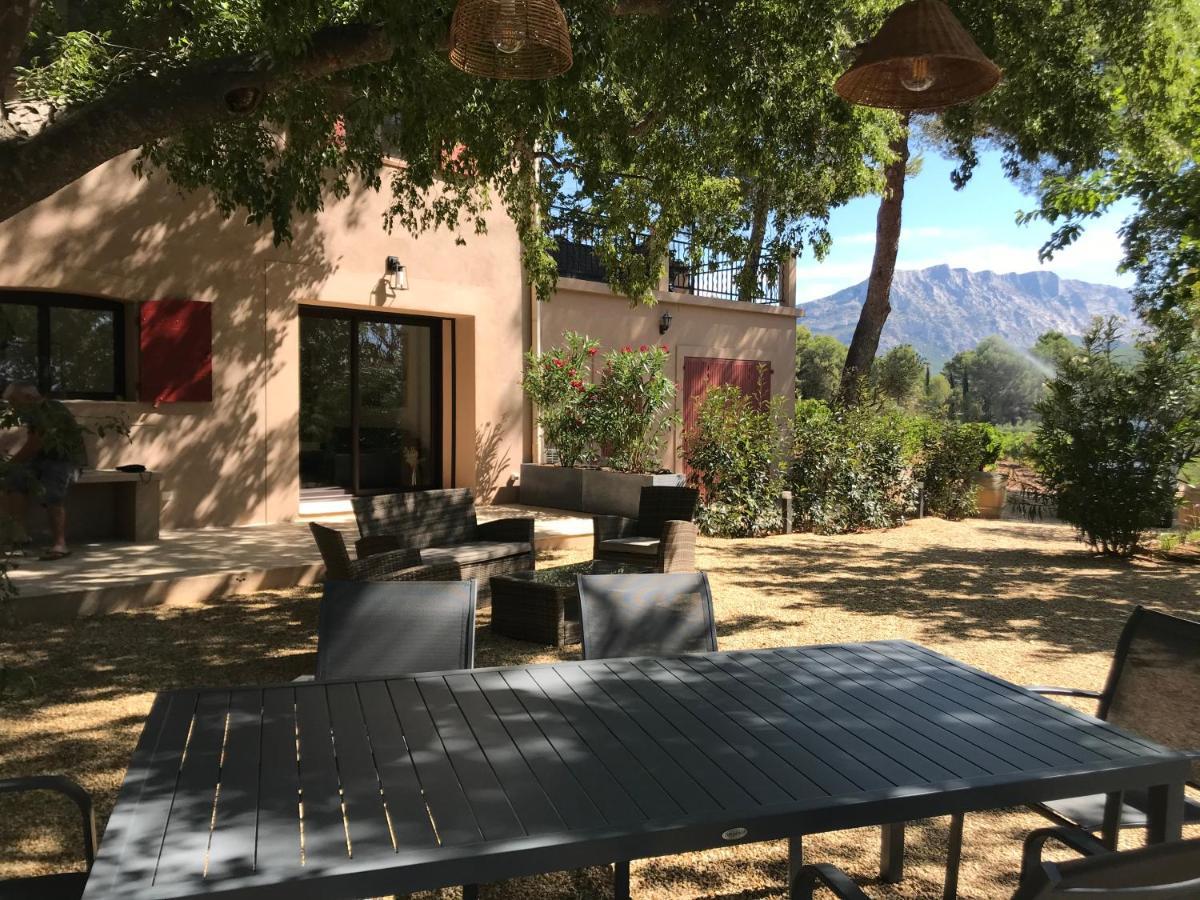 La Bastide - Le Grenache - Le Syrah Au Domaine Chateau Henri Bonnaud Le Tholonet Екстер'єр фото